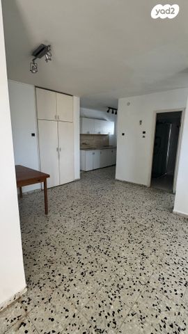 דירה, האיריס 6, שכונה 14, תל מונד