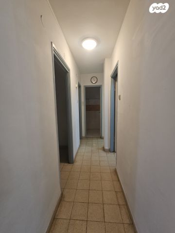 דירה, הרצל 10, מרכז העיר, קרית שמונה