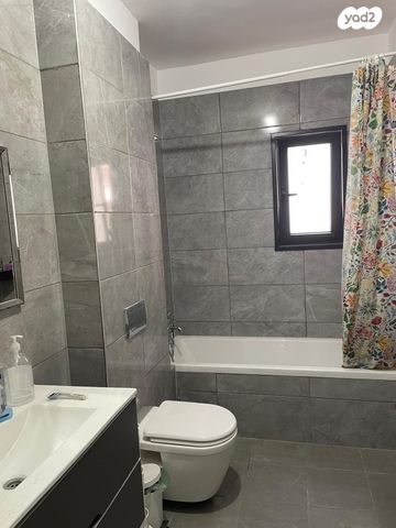 דירה, הרב אבא אבוחצירה 34, שדרות בפארק, שדרות