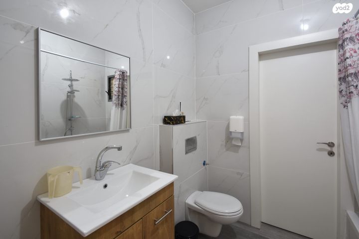 גג/ פנטהאוז, טבור הארץ 23, קרית שמואל, טבריה