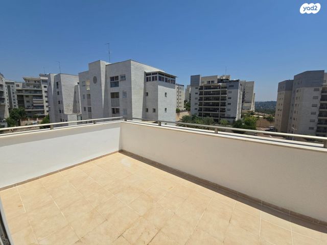 דופלקס, נחל פולג 2, צור יצחק, צור יצחק