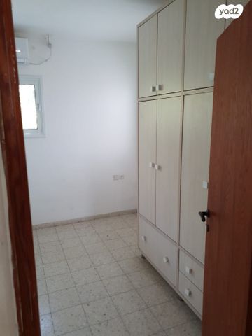 יחידת דיור, אגוז 23, כוכב יאיר, כוכב יאיר / צור יגאל