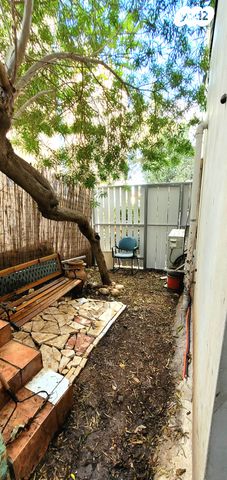 דירת גן, הס 8, הדר עליון, חיפה