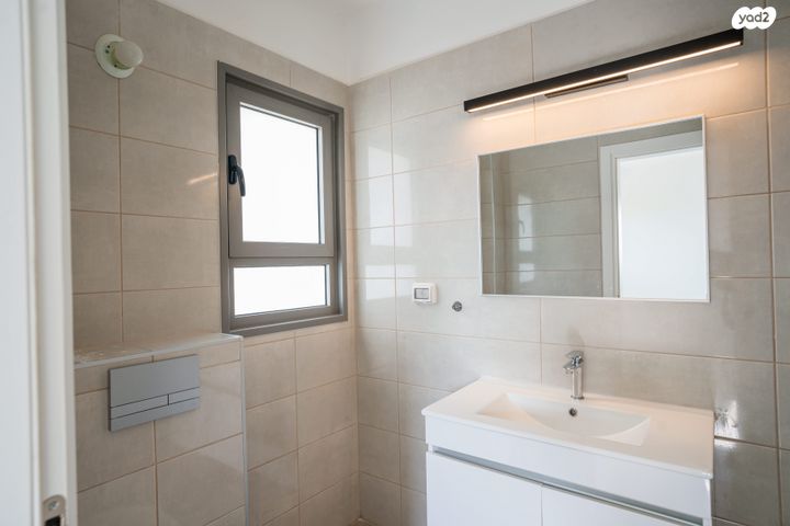 דירה, הר שלמה 4, היובל, אור עקיבא