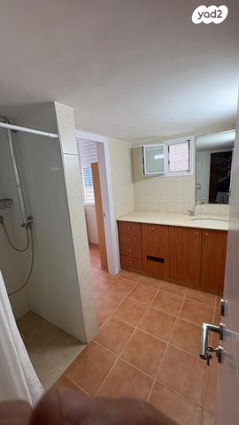 דירה, דרך הים 141, כרמל מערבי, חיפה