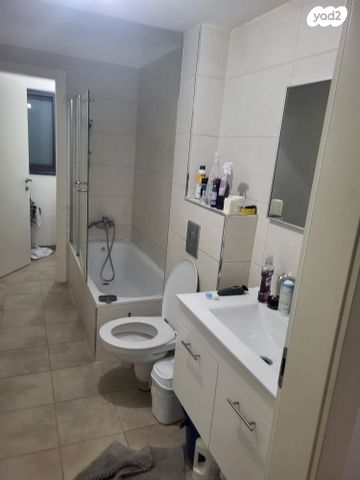 דירה, יהודה לייב פינסקר 99, קרול, פתח תקווה