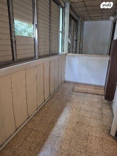 דירה, עוזיאל 141, נגבה, רמת גן