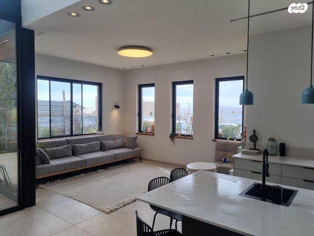 בית פרטי/ קוטג', דרך המדבר 1, כפר אדומים, כפר אדומים