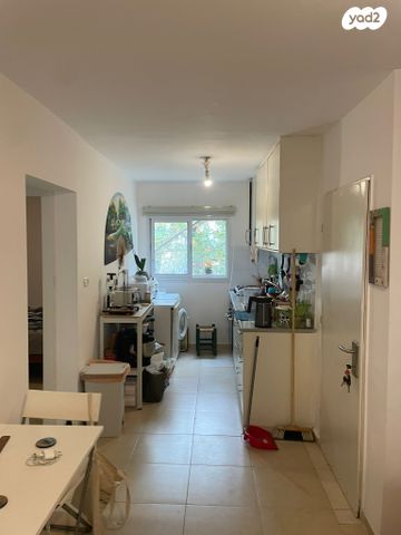 דירת גן, עציון 11, מגד, פרדס חנה כרכור