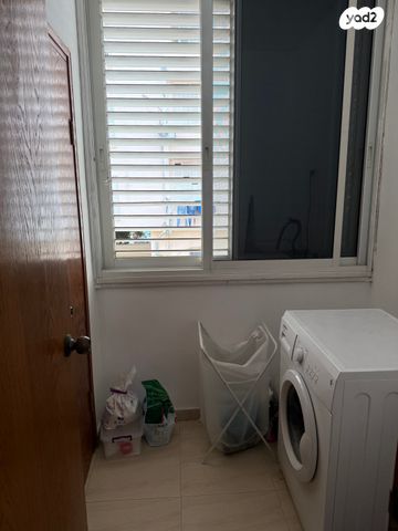 דירה, מצולות ים 30, חברת חשמל, גבעתיים