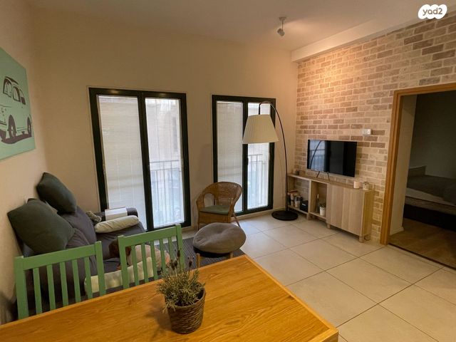 דירה, שדרות ירושלים 15, צפון יפו, המושבה האמריקאית-גרמנית, תל אביב יפו