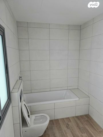 דירה, יעקב פיכמן 7, קרית אילון, חולון