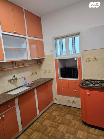 דירה, רוקח 14, שכונת גפן, רמת גן