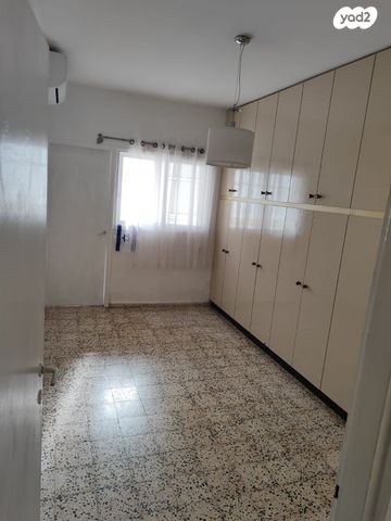 דירה, בורוכוב 11, נווה דוד רמז, רעננה