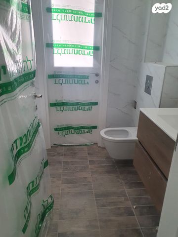 המציל היהודי 7