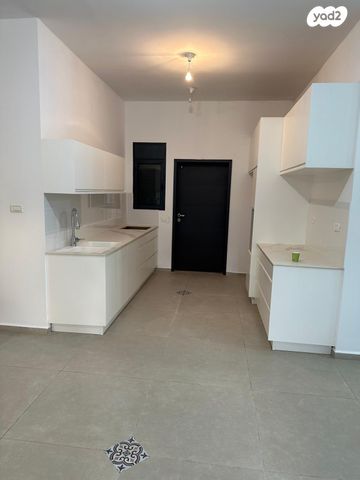 בית פרטי/ קוטג', רוויה