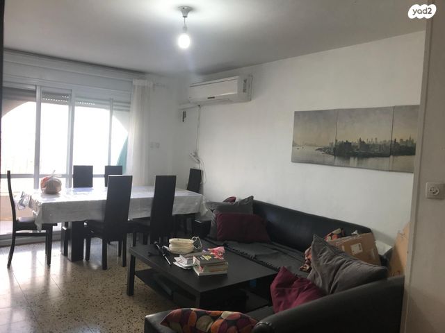 חיל האוויר 11