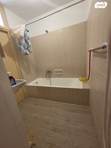 דירה, משעול הדולב 9, אשכול, כרמיאל