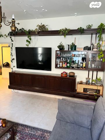 דירה, מוסינזון 12, הצפון החדש - כיכר המדינה, תל אביב יפו