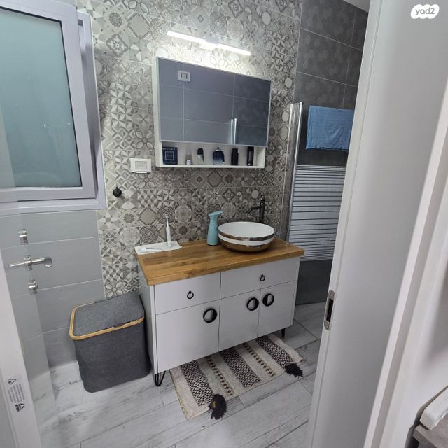 דירה, דרך השלום 29, הכרם ג', עכו