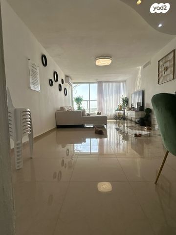 דירה, זלמן שז"ר 36, נווה חוף, ראשון לציון