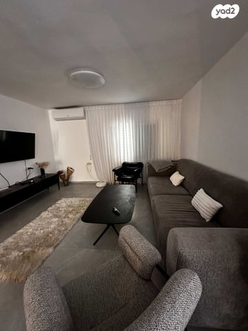 דירה, בלפור 12, שכונה א', באר שבע