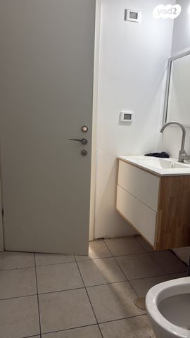 דירת גן, ענת גוב 4, צומת סביון, קרית אונו