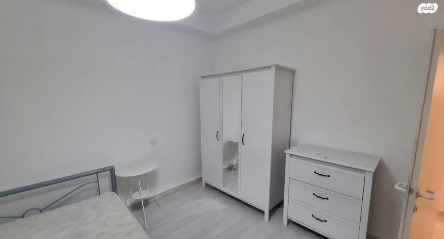 דירה, התות 1, תל עדשים, תל עדשים