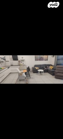 דירה, מעיין 5, נופרים, ראש העין