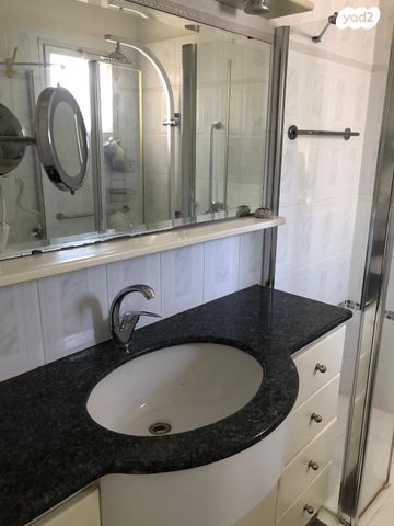 דופלקס, חומה ומגדל 30, קרית חיים מזרחית, חיפה