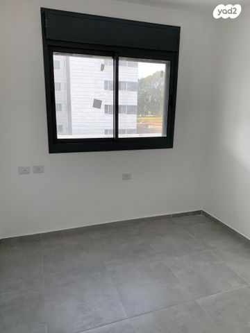 דירה, דולב 15, יצחק שמיר, נהריה