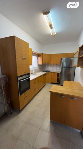 דירה, דרך הים 141, כרמל מערבי, חיפה