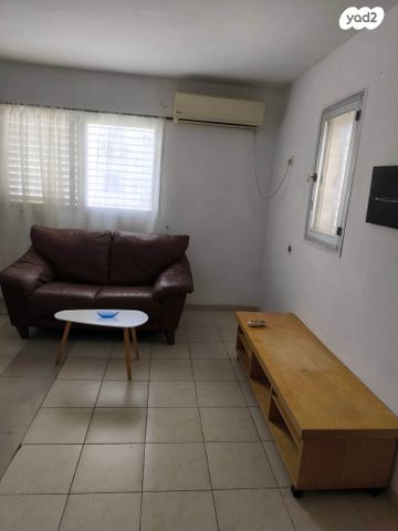 דירה, אברהם אבינו 62, שכונה ד', באר שבע