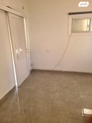 הרב הרצוג 20