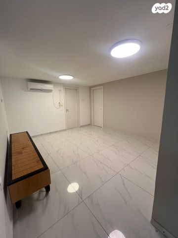 יחידת דיור, הערבה 1, פרדסיה, פרדסיה