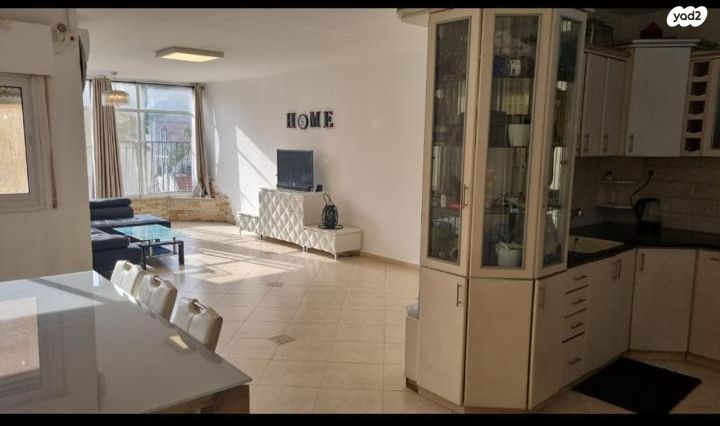 אוהל יעקב 12