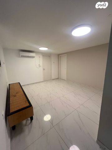 יחידת דיור, הערבה 1, פרדסיה, פרדסיה