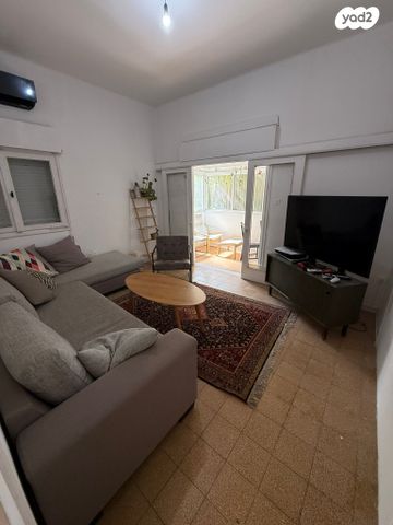 דירה, ג'ורג' אליוט 14, לב תל אביב, לב העיר צפון, תל אביב יפו