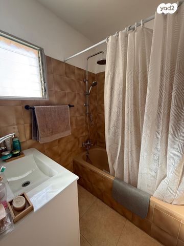 דירה, עמל 3, שיכון ותיקים, חולון