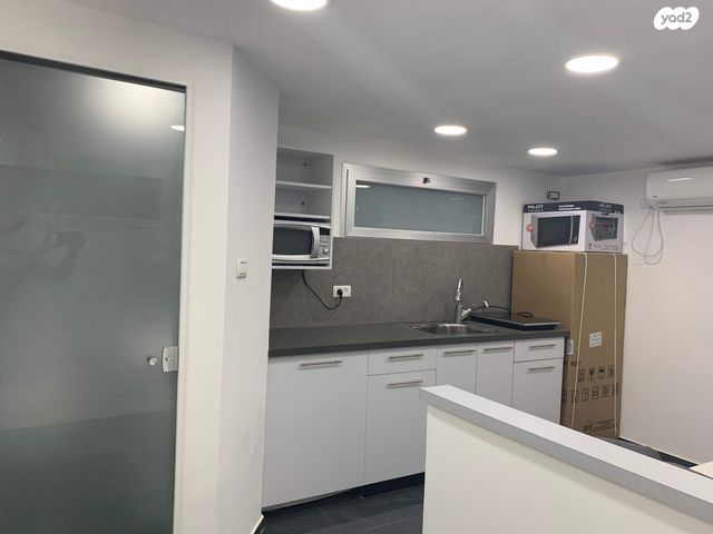 יחידת דיור, קיבוץ גלויות 65, נווה עמל, הרצליה