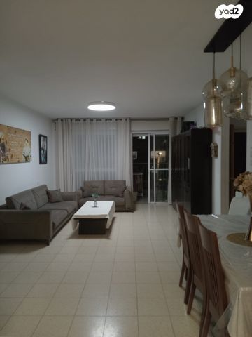 דירה, רבי יהודה הנשיא 18, אלעד, אלעד