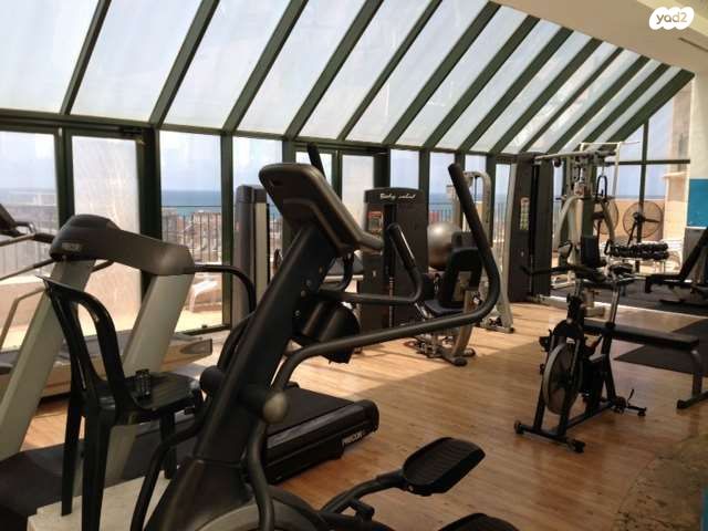 דירה, שדרות ירושלים 15, צפון יפו, המושבה האמריקאית-גרמנית, תל אביב יפו