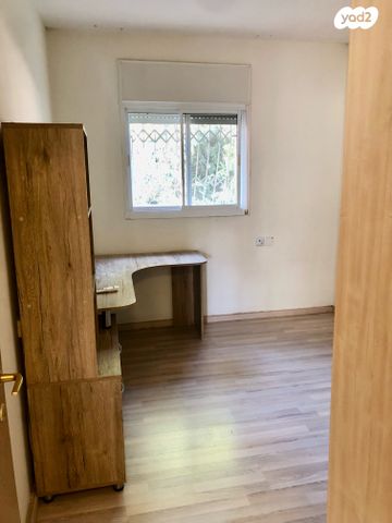 דירה, מבוא חרוב 10, העמק, צור הדסה