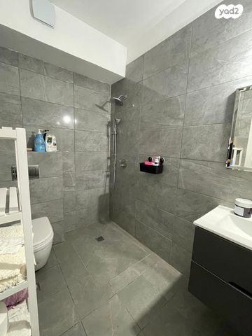 דירה, הרב אבא אבוחצירה 34, שדרות בפארק, שדרות