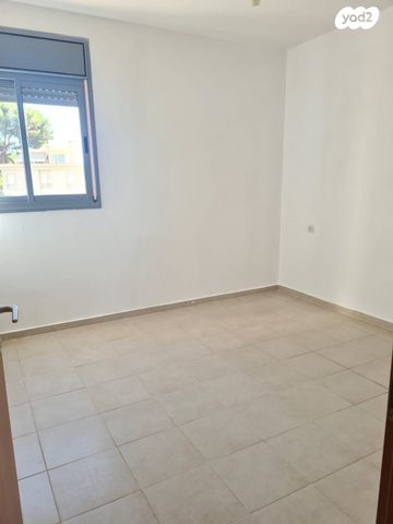 דירה, שאול המלך 8, אונו הירוקה, קרית אונו