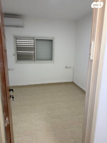 דירה, אהבת ציון 9, שיכון ג, טבריה