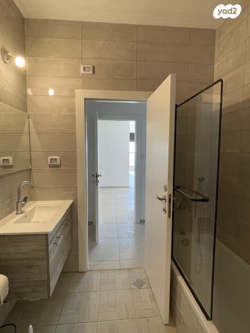 דירה, יוחנן הסנדלר 2, דרום חדש, פארק הים, בת ים