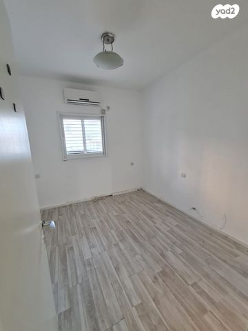 דירה, ההגנה 15, רמת עמידר, רמת גן