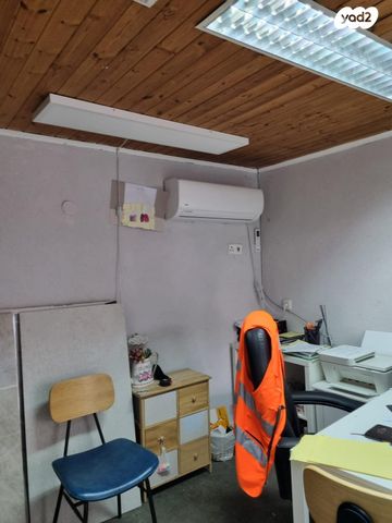 מחסן, הבעש"ט 27, נאות רחל, חולון