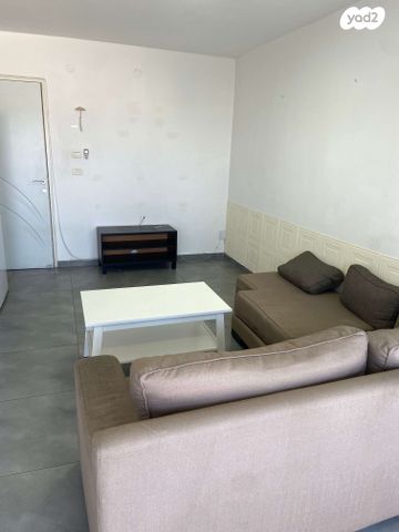 דירה, פרץ 28, תל חנן, נשר